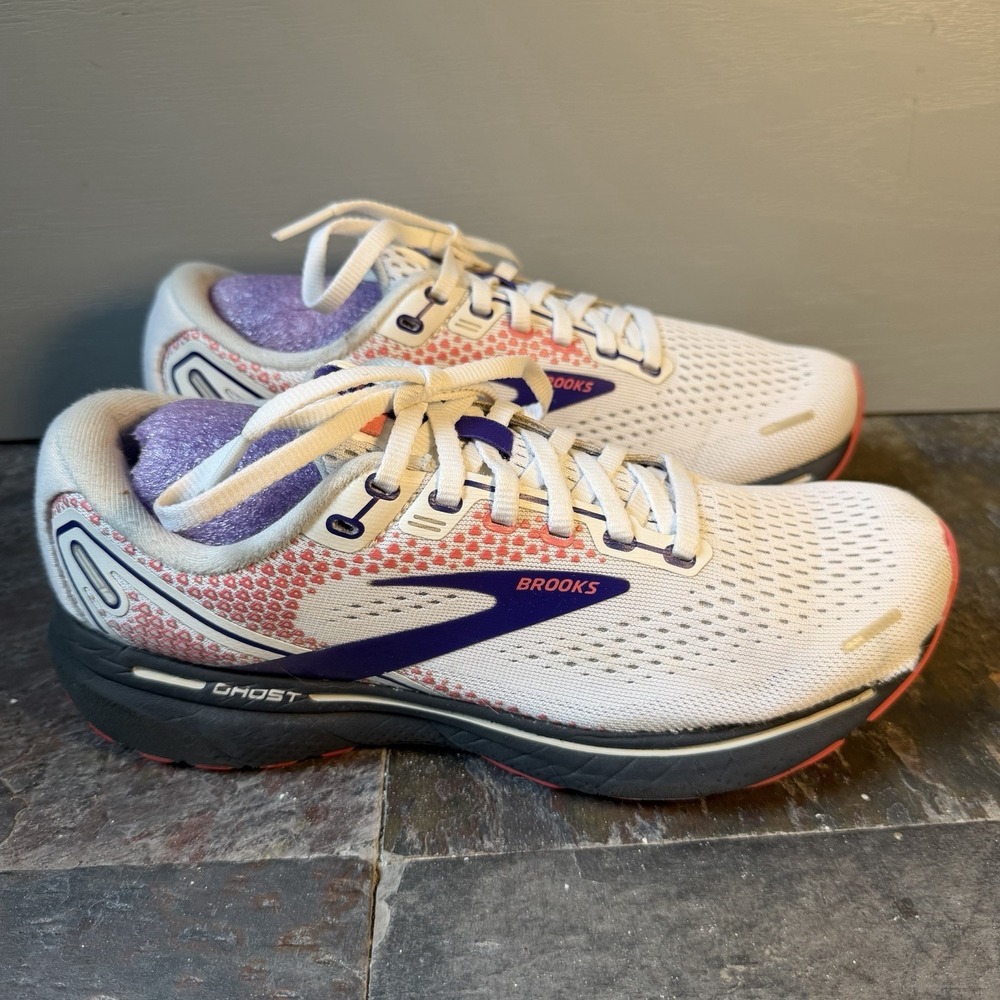 Brooks Ghost 14 Womens Shoes Size 7.5B White Running Walking Athletic Sneakers